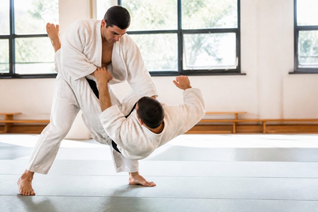 Pris de judo : comprendre les techniques essentielles